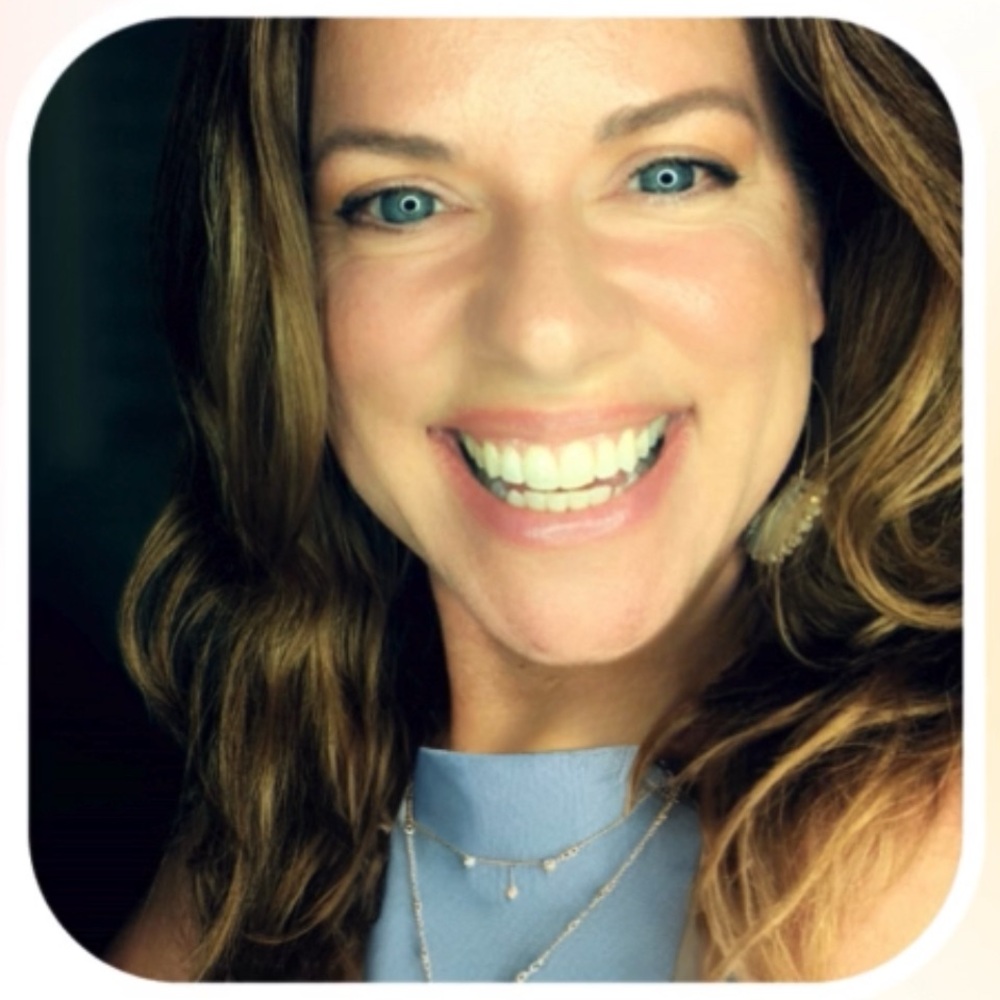 Meet your Posher, Ruth - Picture 2 of 2